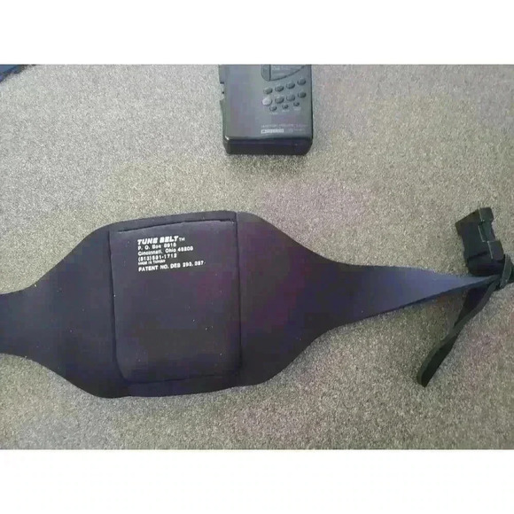 Koss PP105 Stereo Cassette tape Walkman am/ fm radio neoprene tune belt ddbs y2k - Picture 6 of 9